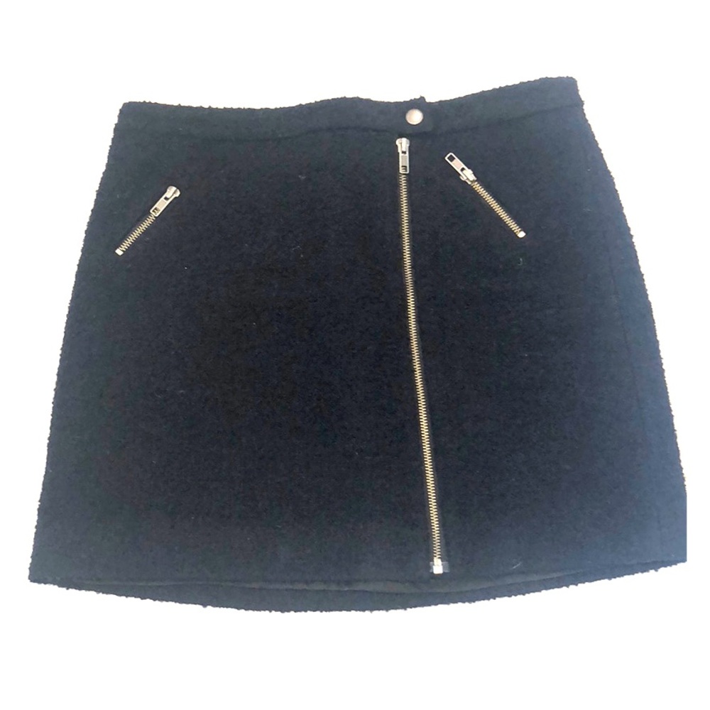 Joie black Boucle mini skirt with zippers size M